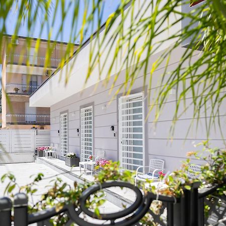 La Perla Luxury Rooms 安格里 外观 照片