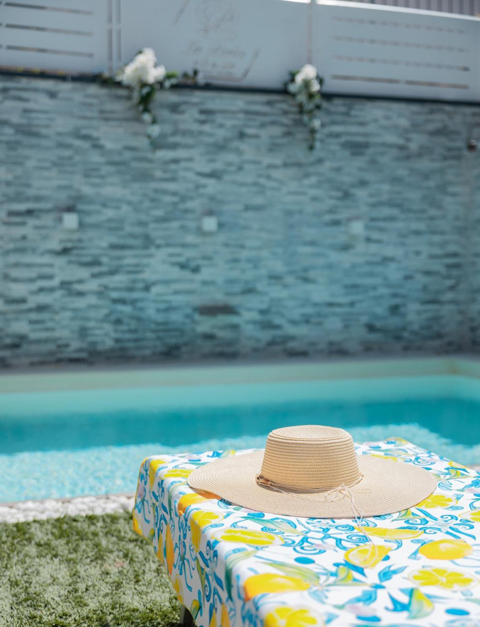 La Perla Luxury Rooms 安格里 外观 照片