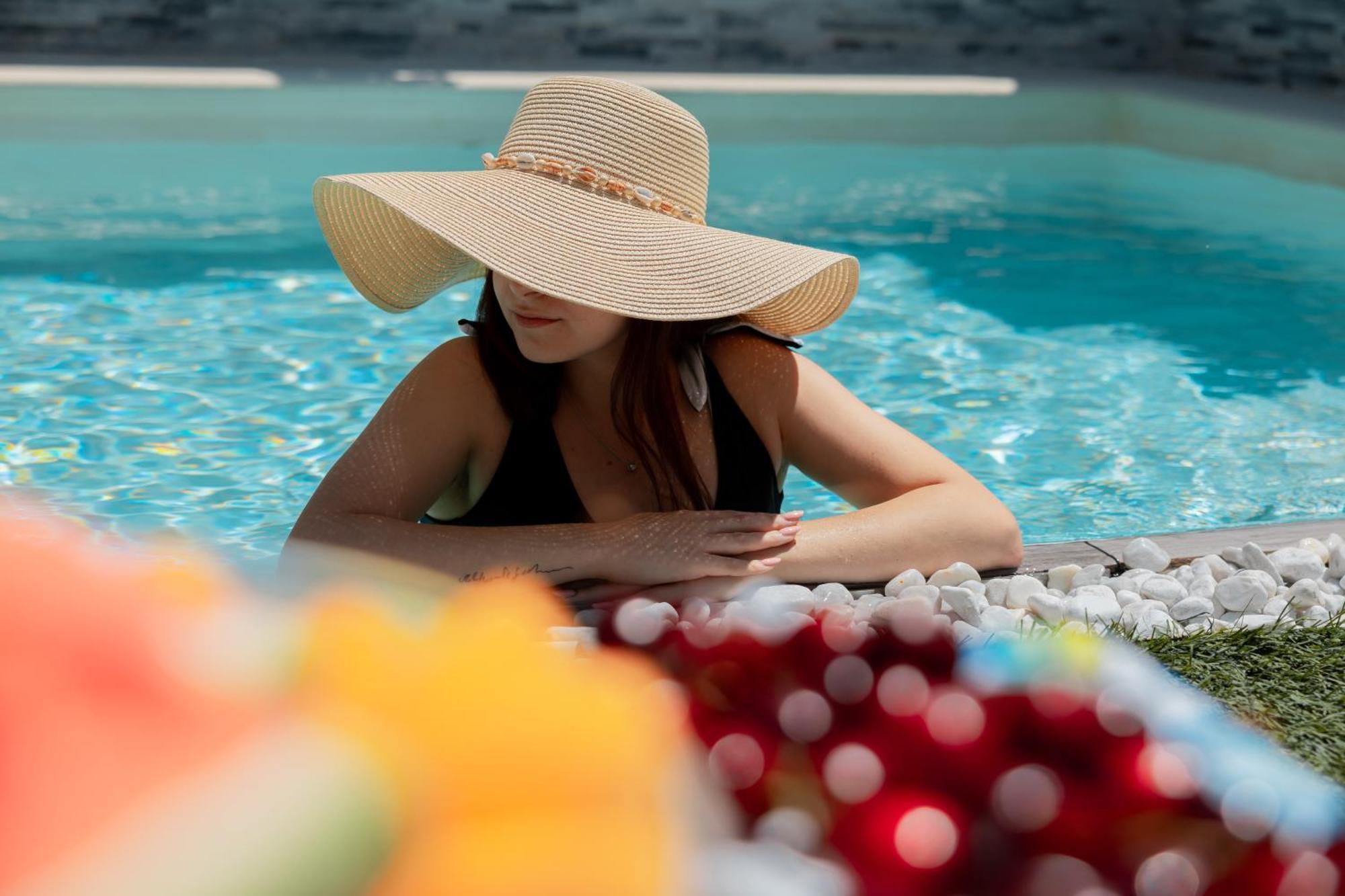 La Perla Luxury Rooms 安格里 外观 照片